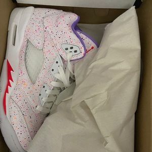 Jordan Retro 5 Easter edition